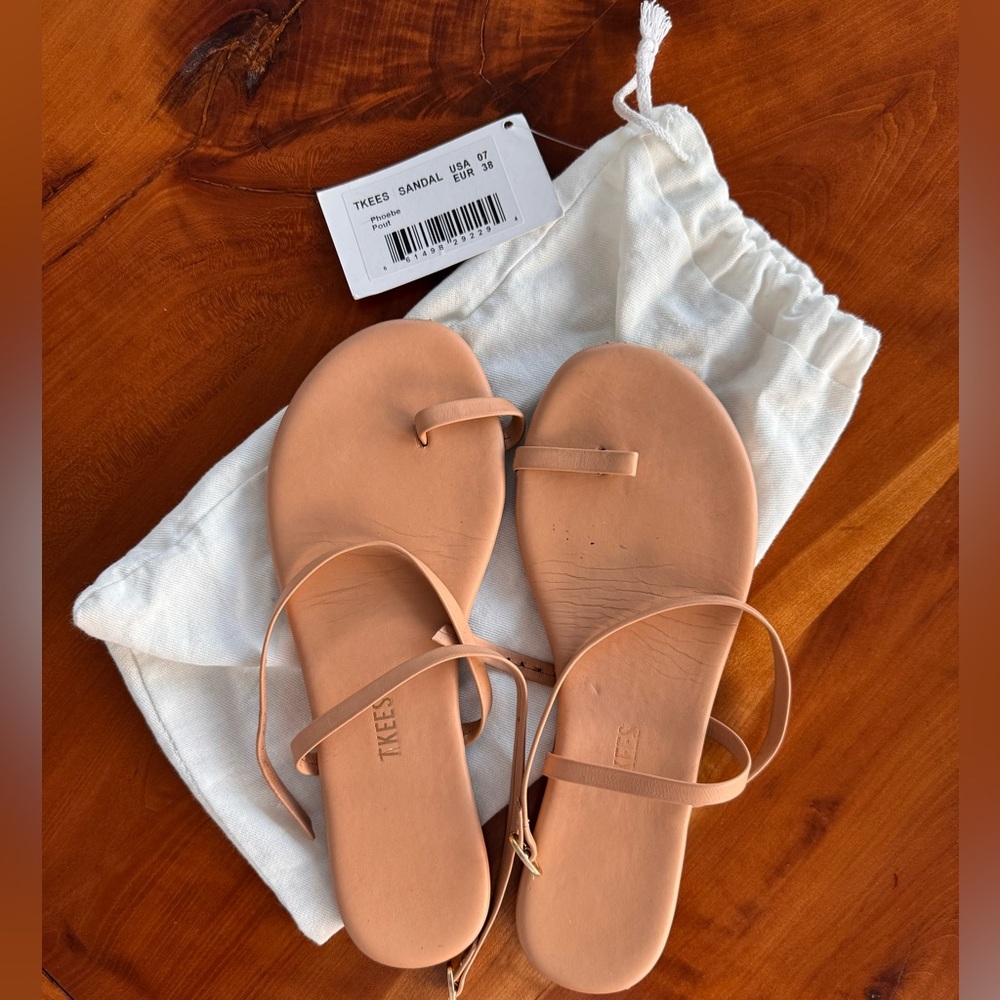 Tkees Phoebe in Pout Sz 7 - Picture 4 of 6